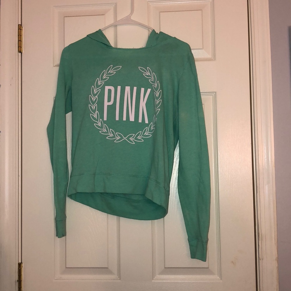 cropped, sweatshirt!